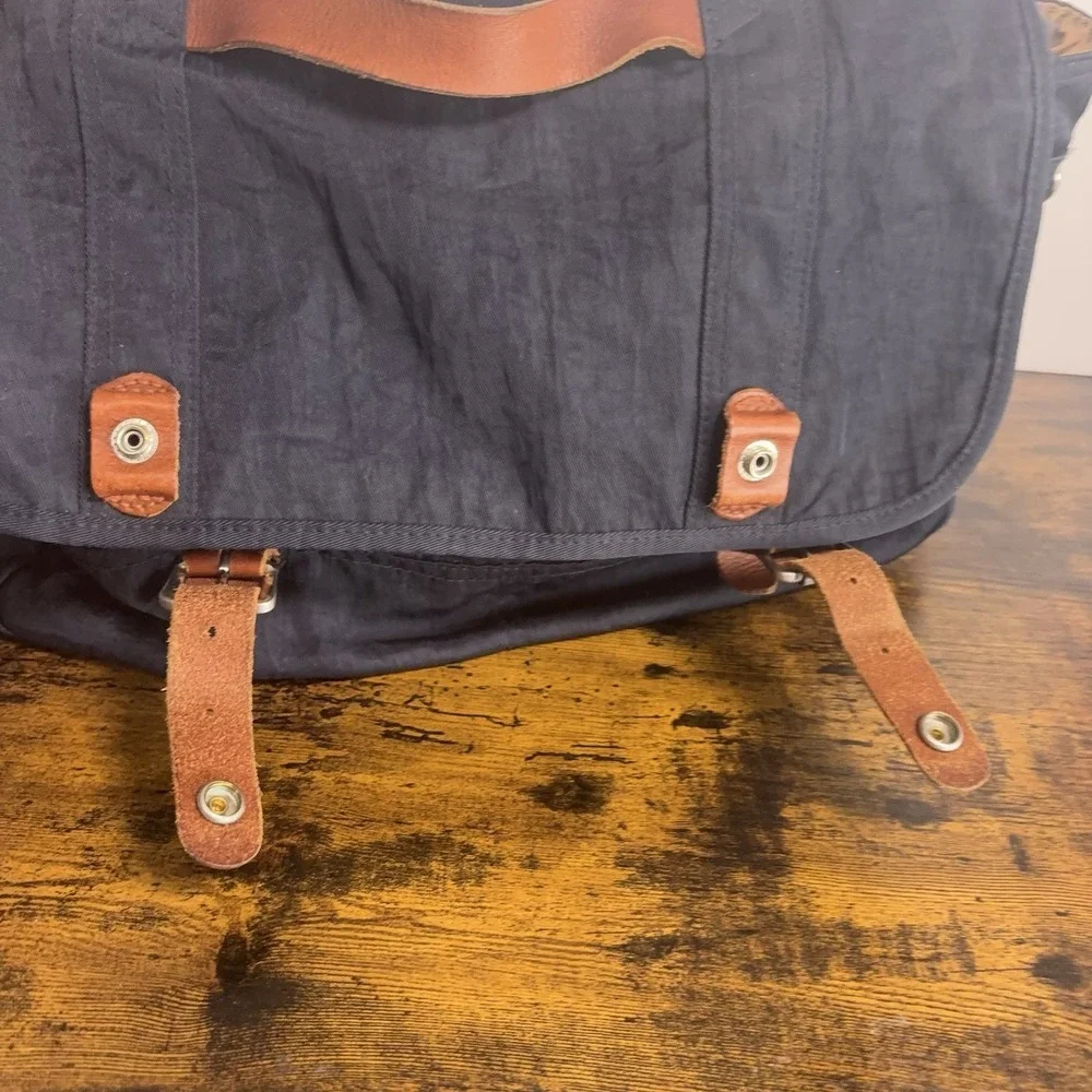 J.Crew Dry Goods Harwick Nylon Messenger Bag Blue Leather Trim Shoulder Strap